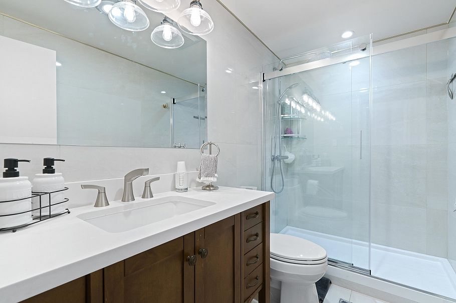 1601 738 Broughton Street Vancouver, BC - 23