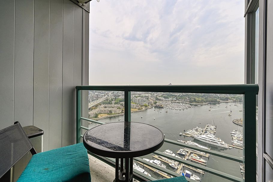 3307 1033 Marinaside Crescent Vancouver, BC - 30