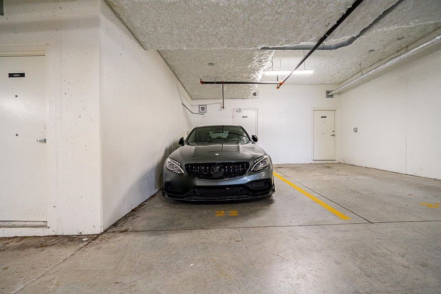 4 115 W Queens Road North Vancouver, BC - 28