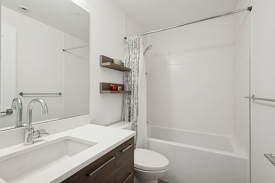 21 856 Orwell Street North Vancouver, BC - 24