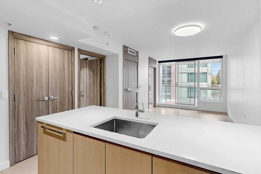 611 455 SW Marine Drive Vancouver, BC - 5