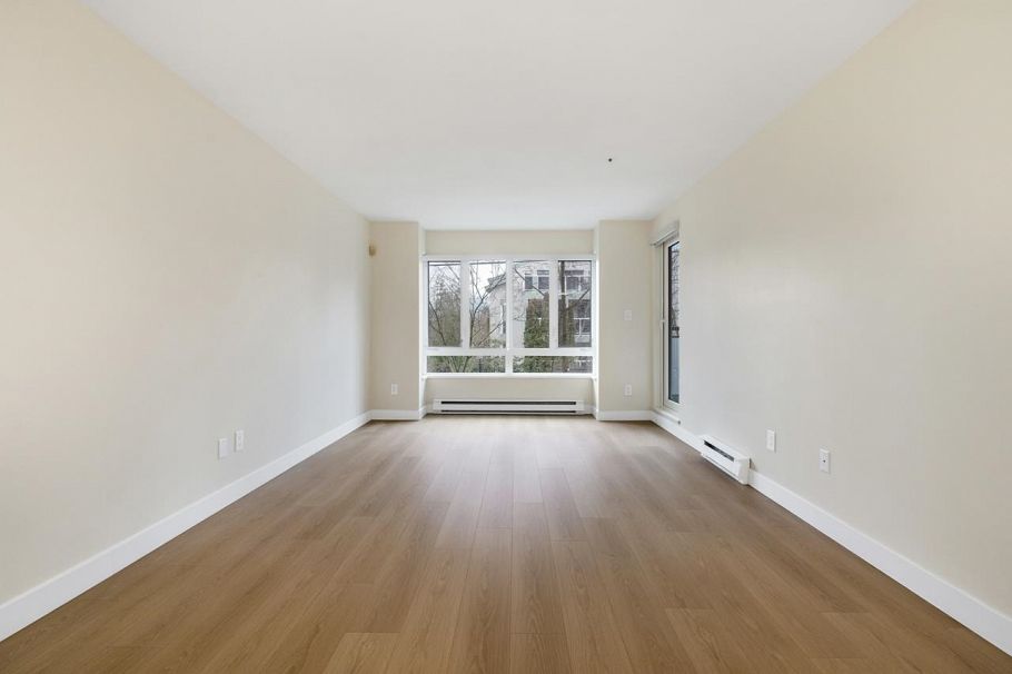 205 1823 E Georgia Street Vancouver, BC - 9