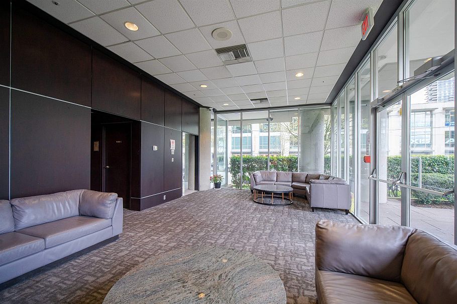 302 588 Broughton Street Vancouver, BC - 18