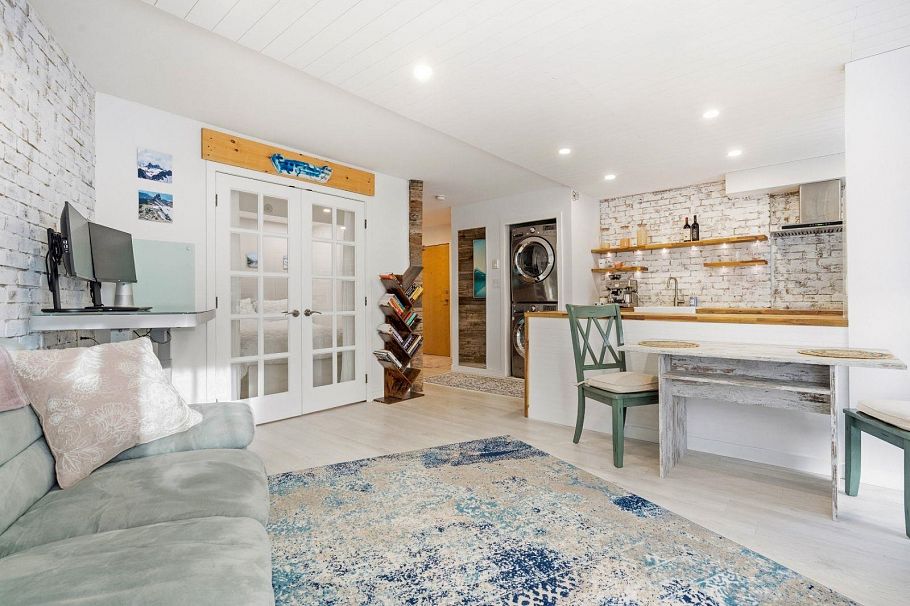 202 1199 Seymour Street Vancouver, BC - 3