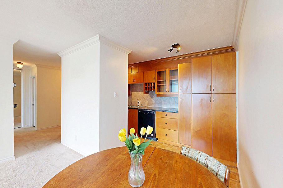 906 2370 W 2nd Avenue Vancouver, BC - 12