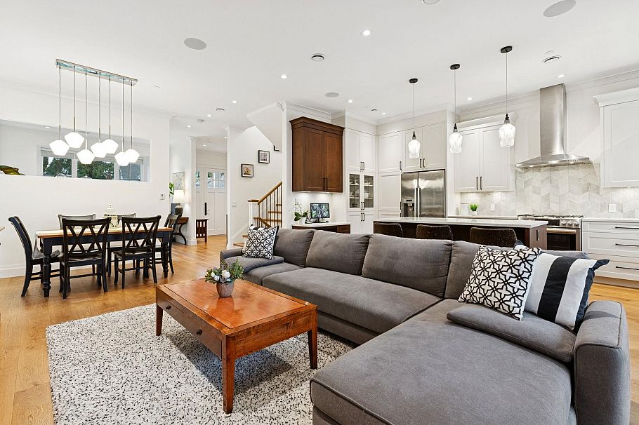 2975 W 15th Avenue Vancouver, BC - 6