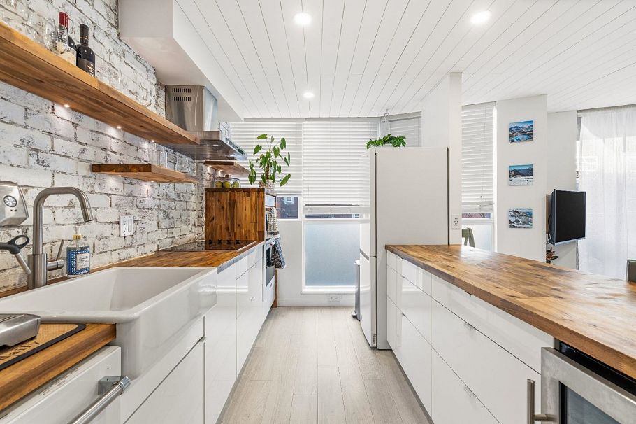 202 1199 Seymour Street Vancouver, BC - 10