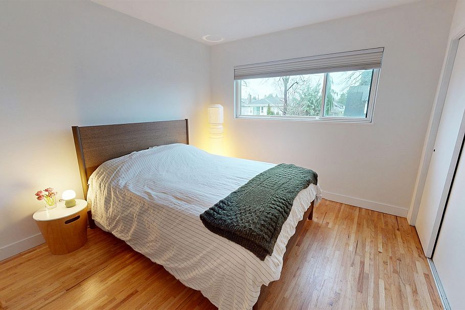 995 E 47th Avenue Vancouver, BC - 10