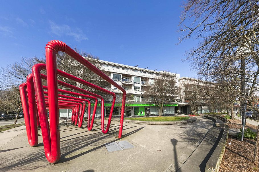 206 3333 Main Street Vancouver, BC - 33