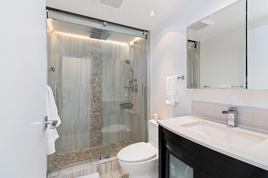 3307 1033 Marinaside Crescent Vancouver, BC - 26