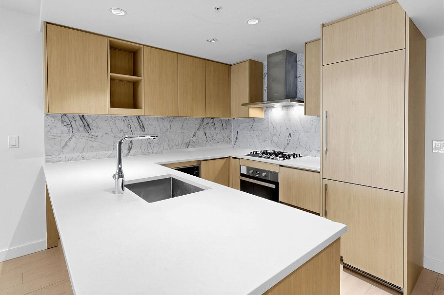 611 455 SW Marine Drive Vancouver, BC - 2