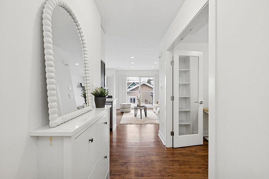 205 E 18th Street North Vancouver, BC - 15