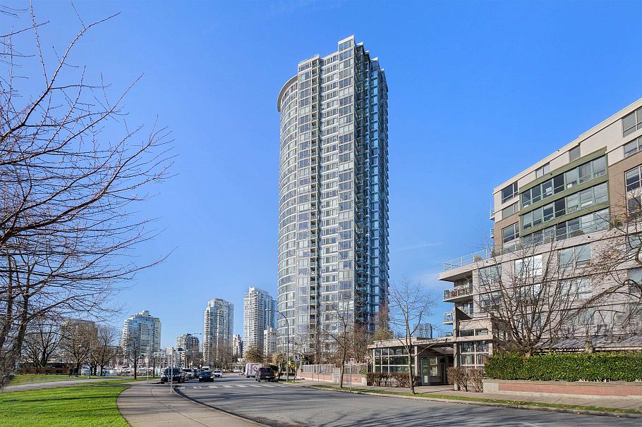 3307 1033 Marinaside Crescent Vancouver, BC - 32