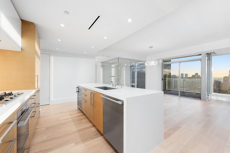 2301 667 Howe Street Vancouver, BC - 13