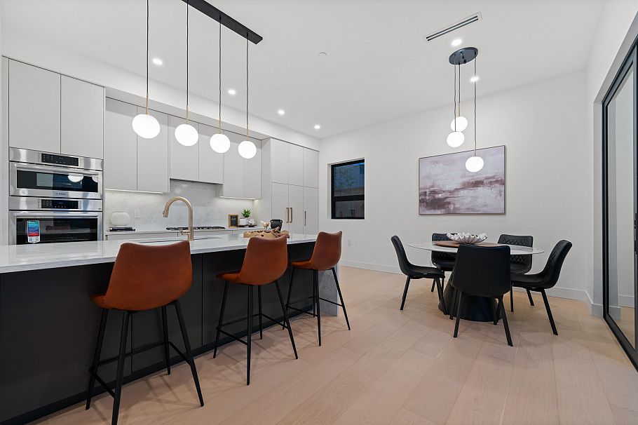 1605 E 21st Avenue Vancouver, BC - 8