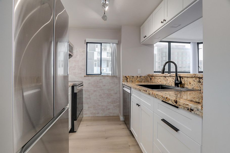 810 1268 W Broadway Vancouver, BC - 8