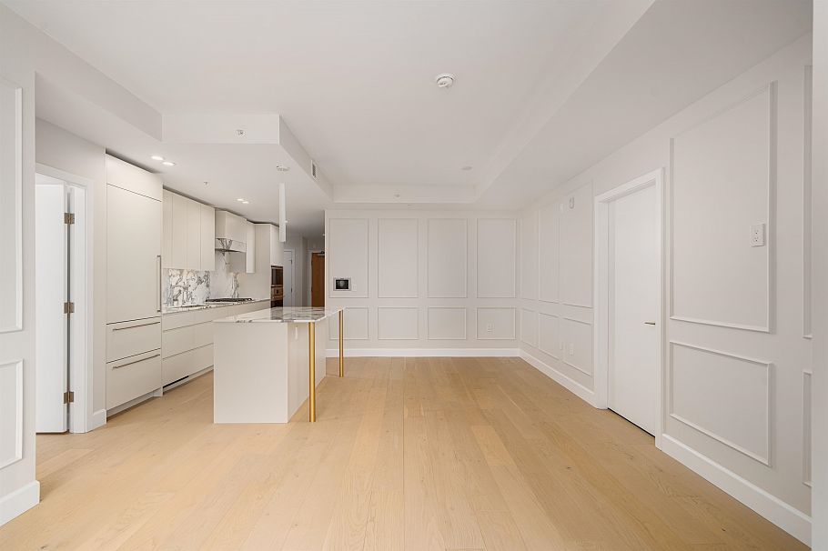 303 3668 W 10th Avenue Vancouver, BC - 9