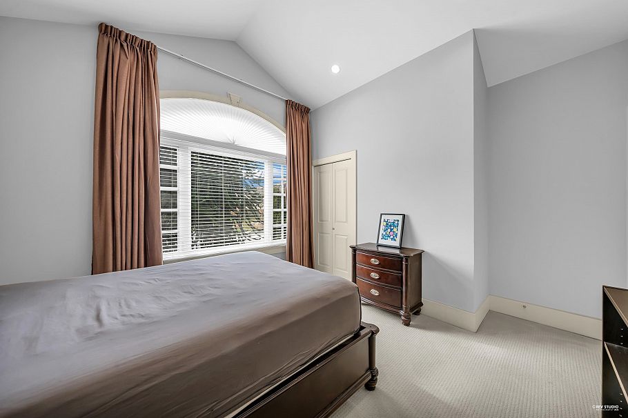 4009 W 11th Avenue Vancouver, BC - 31