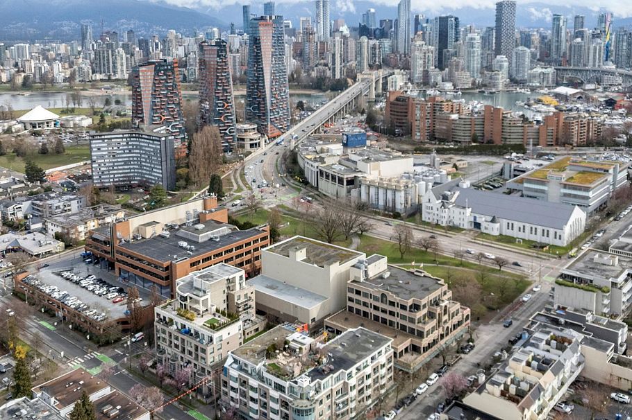 409 1688 Cypress Street Vancouver, BC - 13