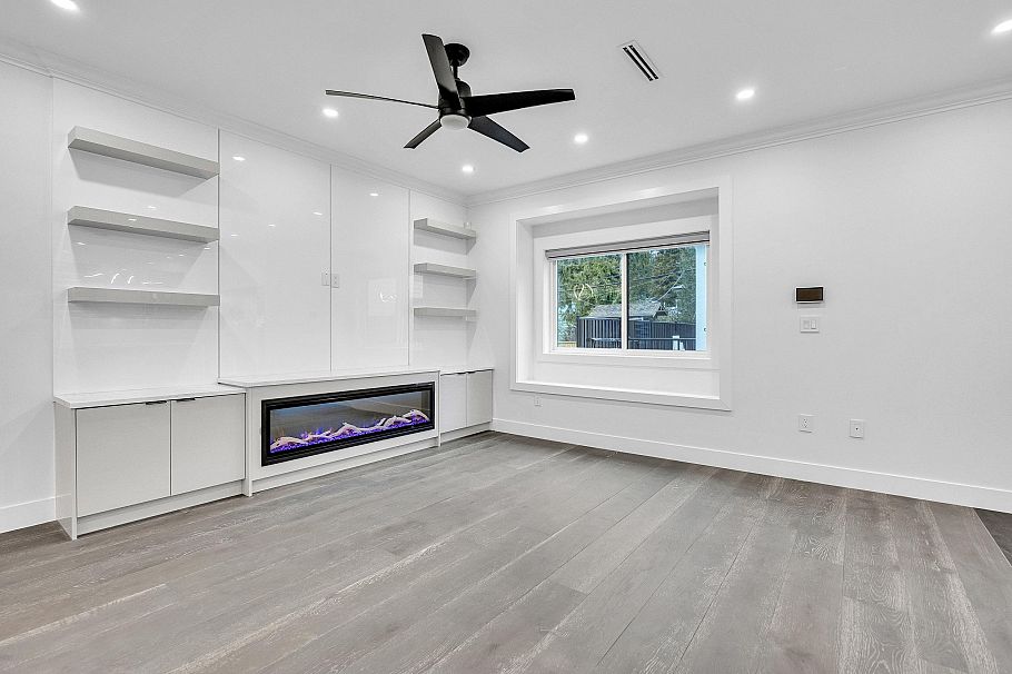 812 Montroyal Boulevard North Vancouver, BC - 14