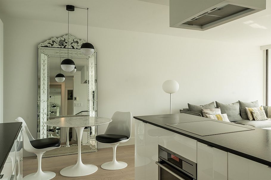 1806 1725 Pendrell Street Vancouver, BC - 4