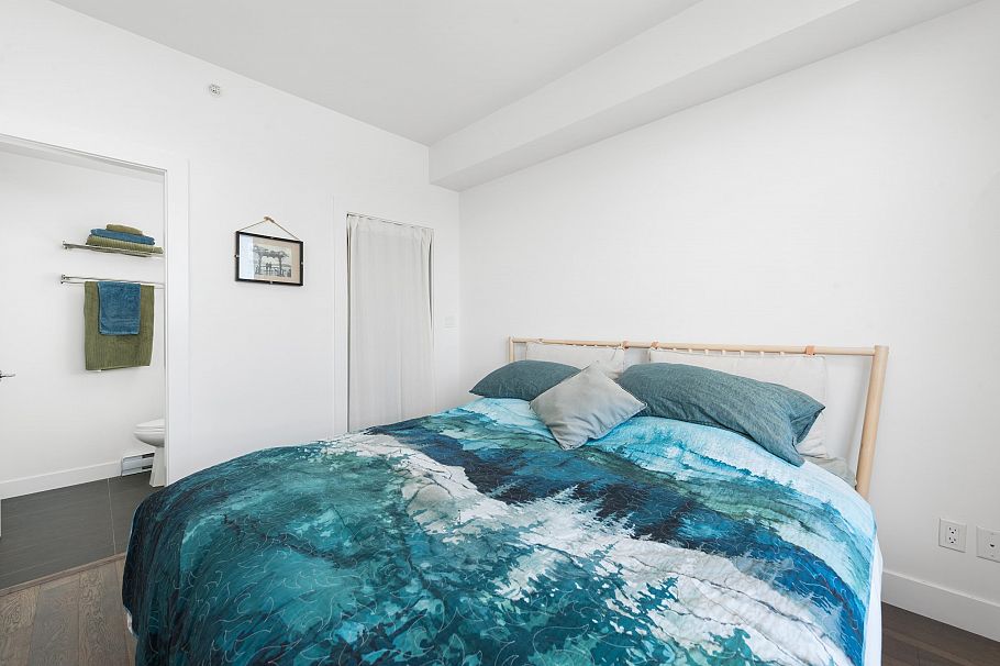 350 E 7th Avenue Vancouver, BC - 17