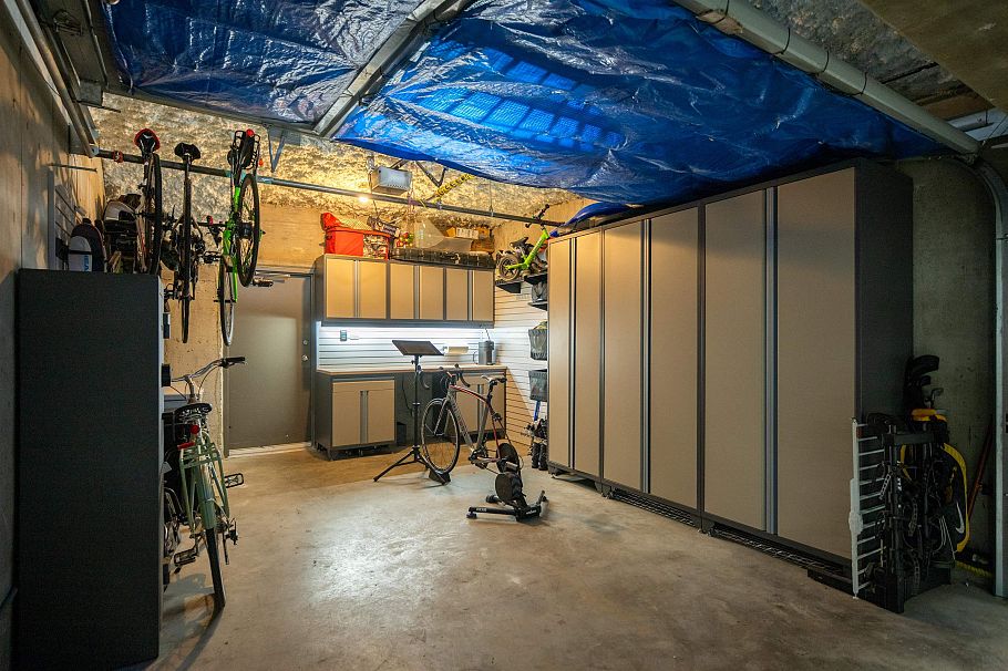 396 E 15th Avenue Vancouver, BC - 25