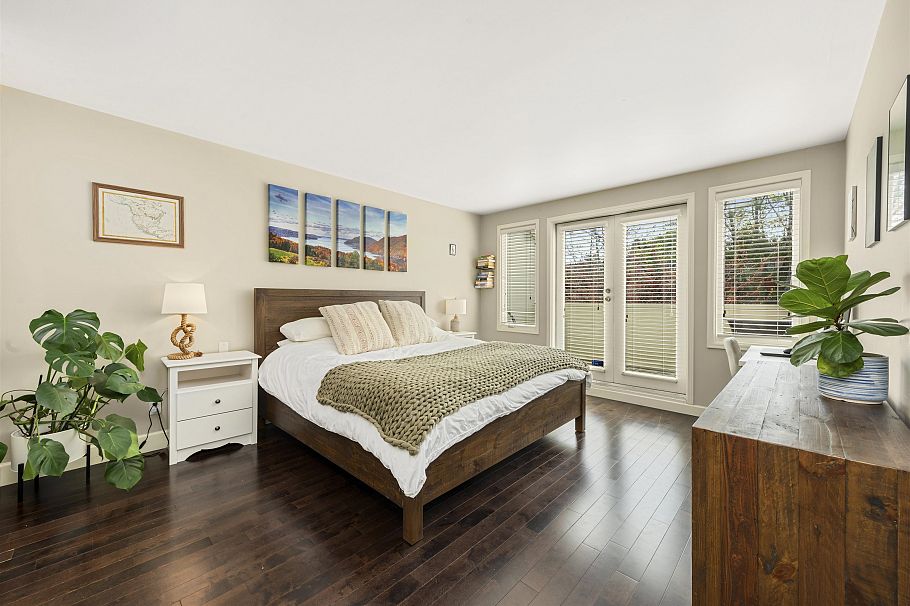 1858 W 1st Avenue Vancouver, BC - 2