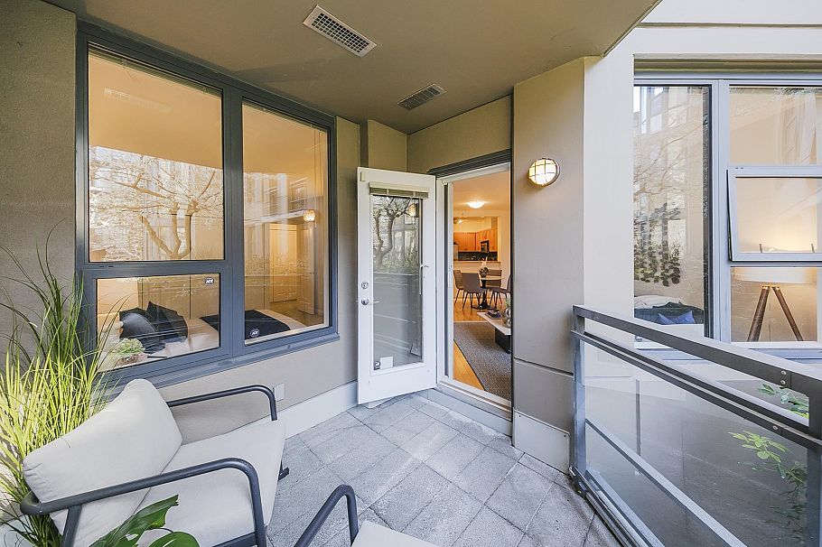 110 2263 Redbud Lane Vancouver, BC - 21