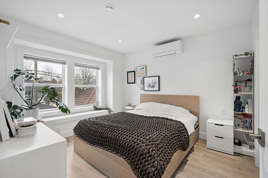 4382 Perry Street Vancouver, BC - 19