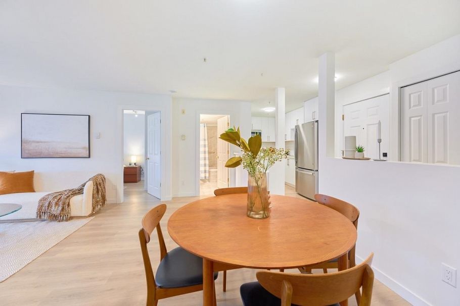 313 855 W 16th Street North Vancouver, BC - 8