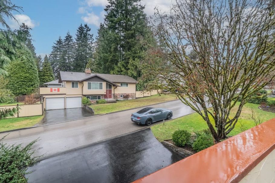 1630 Layton Drive North Vancouver, BC - 27