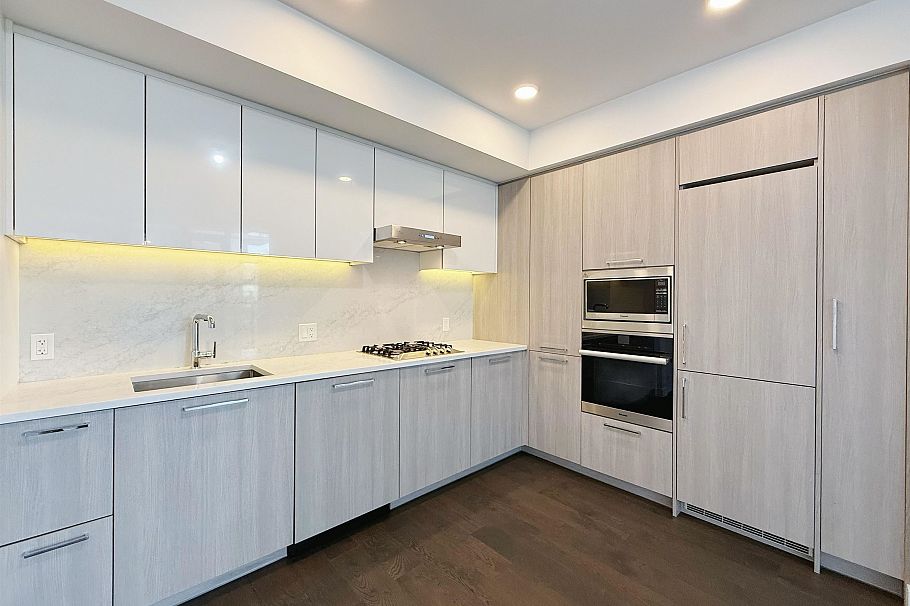 609 3200 Corvette Way Richmond, BC - 7