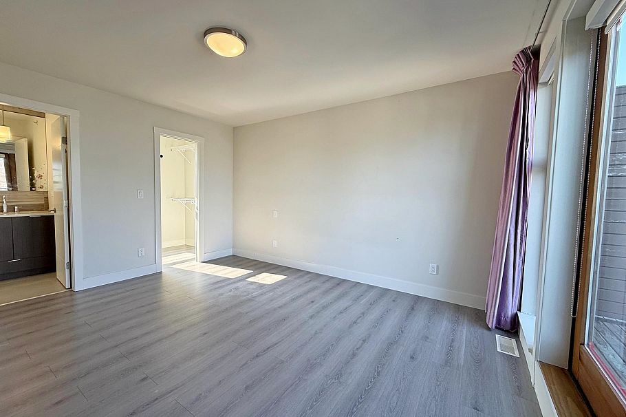 6180 Oak Street Vancouver, BC - 11