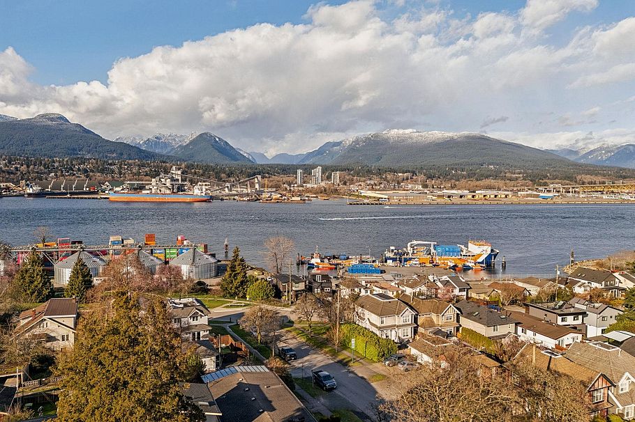 2798 Yale Street Vancouver, BC - 7