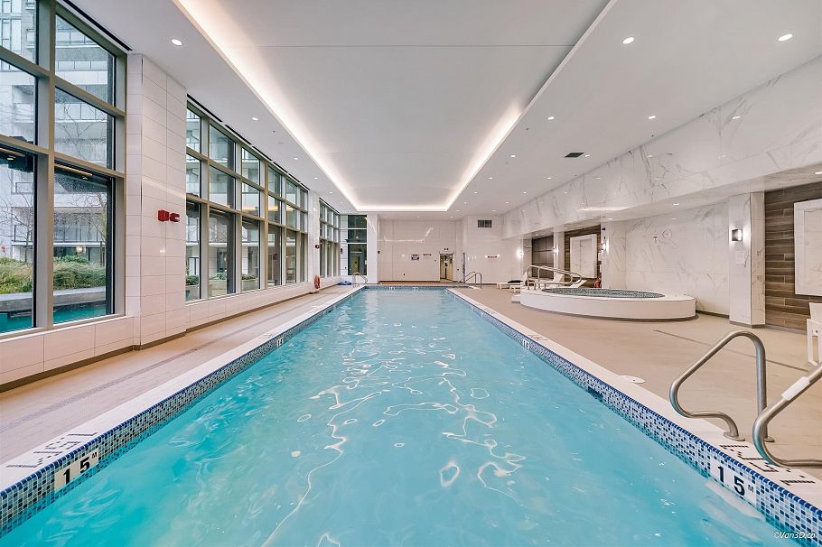 609 3200 Corvette Way Richmond, BC - 18