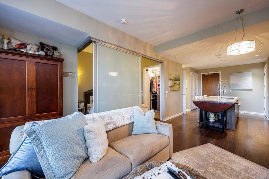 208 1616 Columbia Street Vancouver, BC - 8