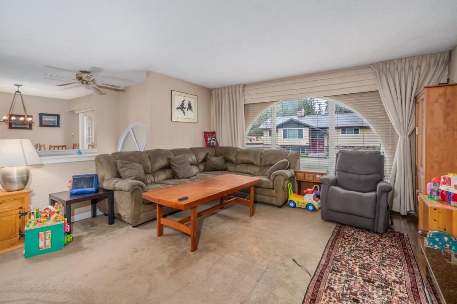 1630 Layton Drive North Vancouver, BC - 4