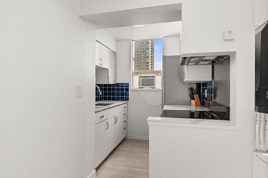 806 1250 Burnaby Street Vancouver, BC - 13