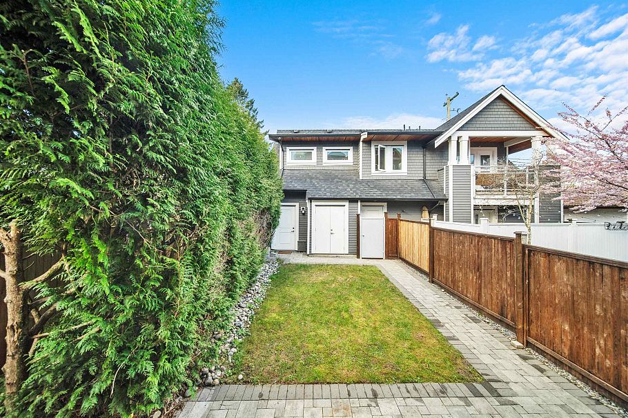 945 E 20th Avenue Vancouver, BC - 34