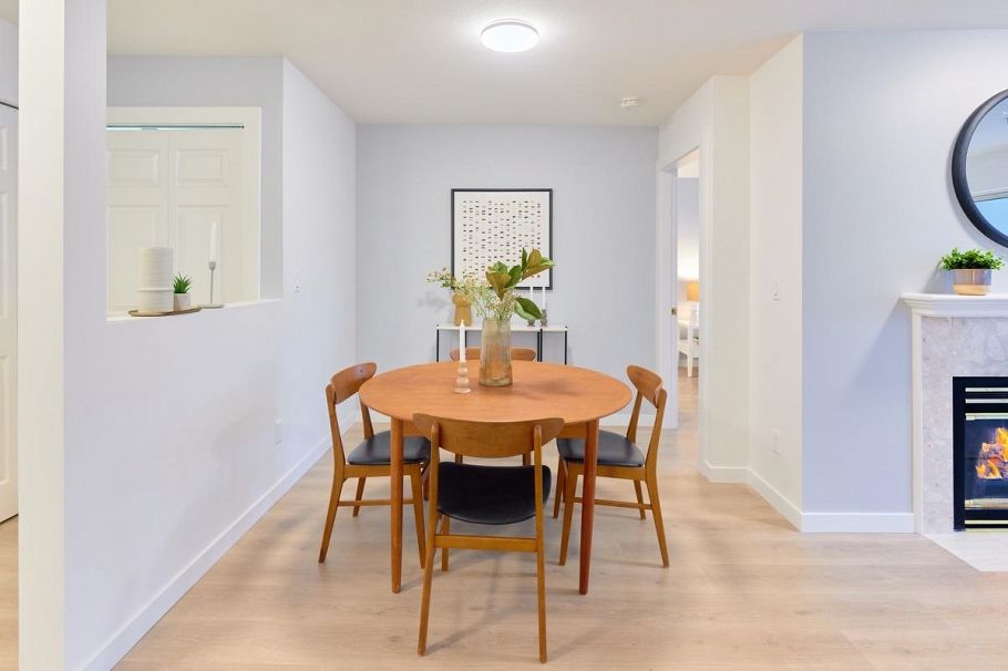 313 855 W 16th Street North Vancouver, BC - 7