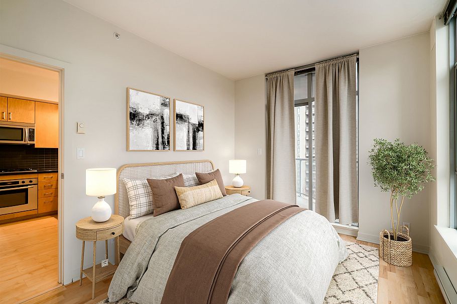 706 1050 Smithe Street Vancouver, BC - 7