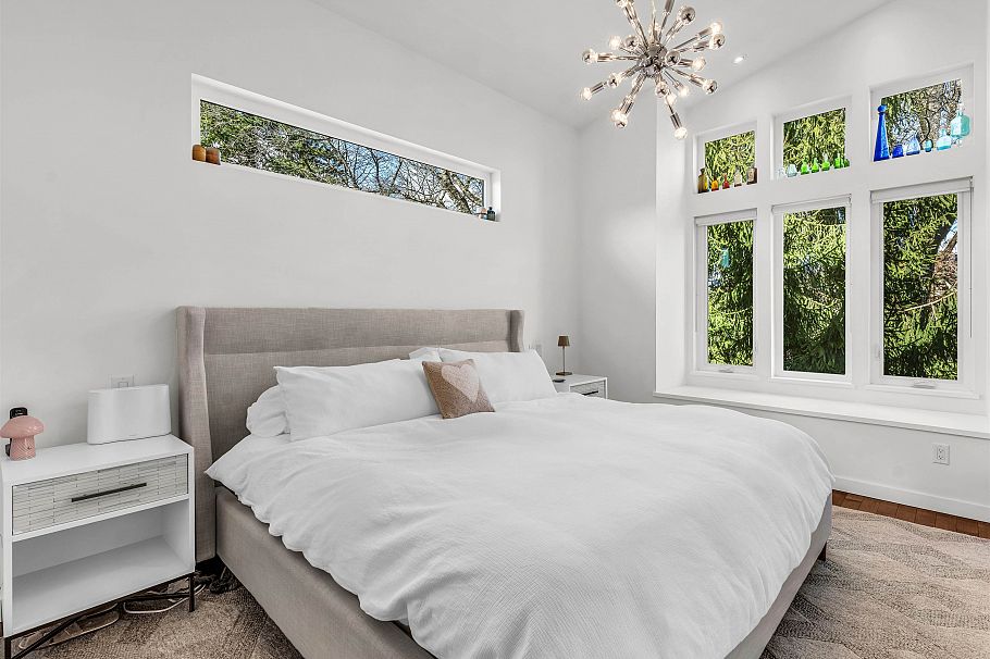 132 W 22nd Avenue Vancouver, BC - 14