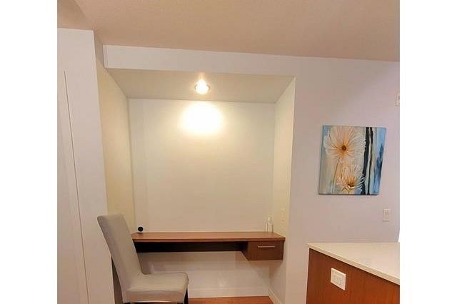 414 221 E 3rd Street North Vancouver, BC - 25