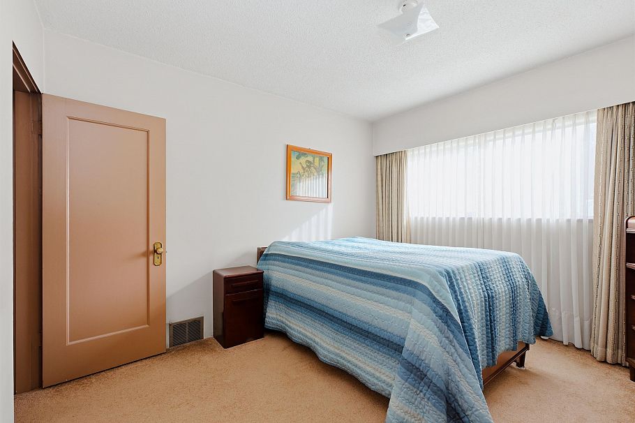 3690 Dundas Street Vancouver, BC - 15