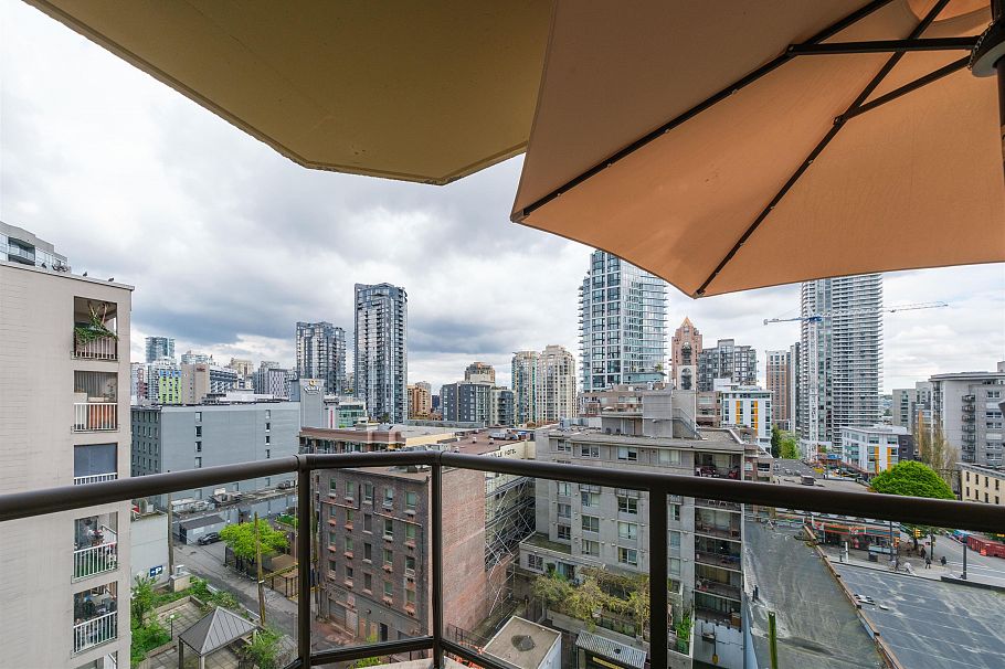 801 789 Drake Street Vancouver, BC - 17