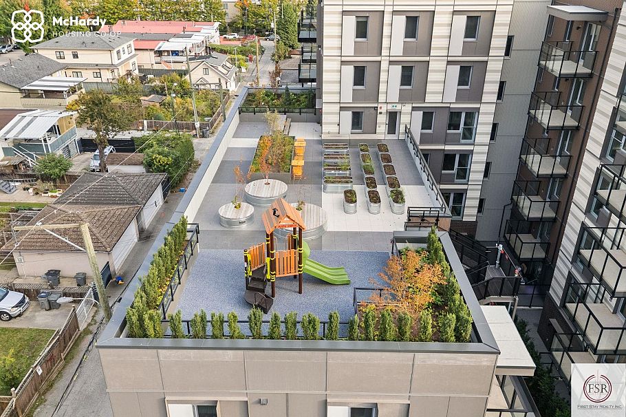 5085 MCHARDY STREET, Vancouver BC V5R 0L7 Vancouver, BC - 28