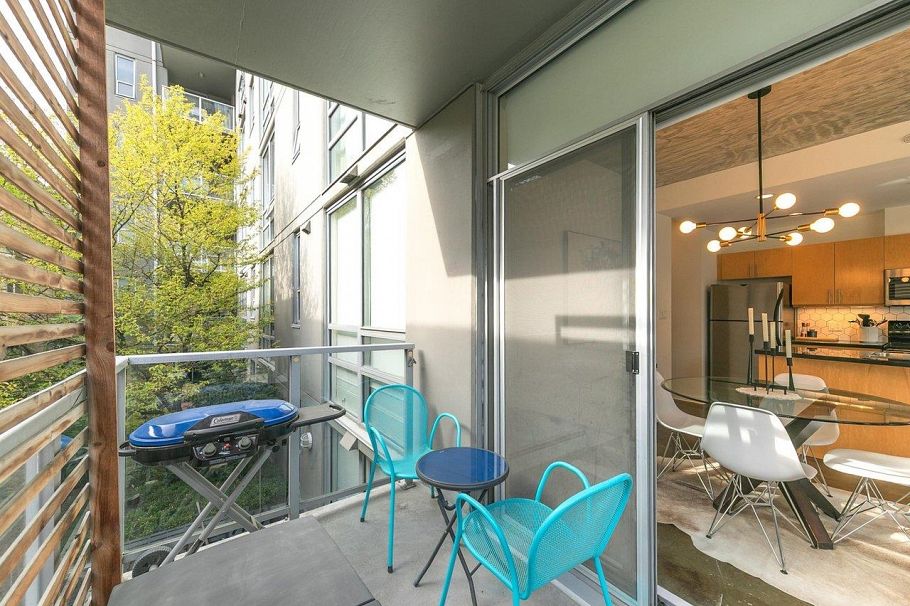 306 919 Station Street Vancouver, BC - 14