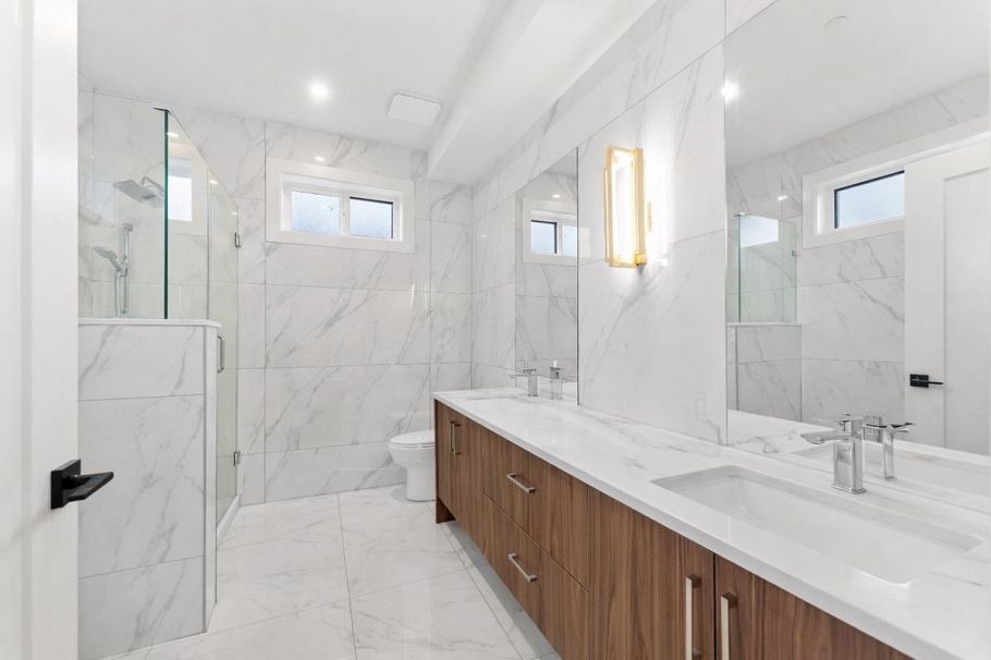 2719 E 46th Avenue Vancouver, BC - 16