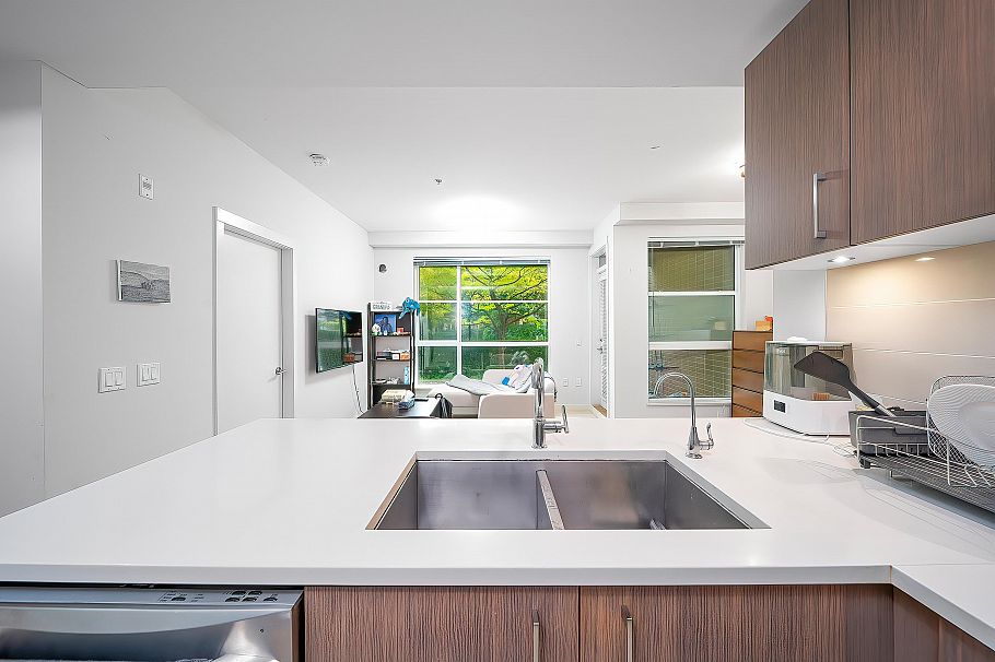 101 5981 Gray Avenue Vancouver, BC - 8